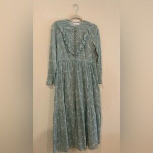 Doen size medium green dress